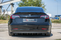 Tesla Model 3 2017+ Diffuser V.1 Maxton Design